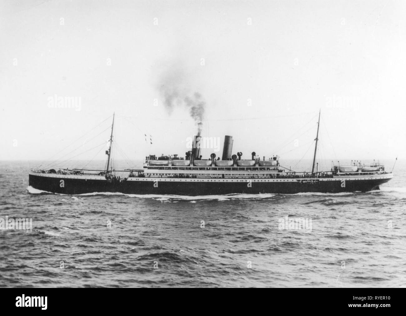 Transport / Transport, navigation, steamship, Imperial mail steamer Prinzess 'Irene' de la Norddeutscher Lloyd, construire par Stettiner Maschinenbau Vulcan, vue, années 20,-Additional-Rights Clearance-Info-Not-Available Banque D'Images