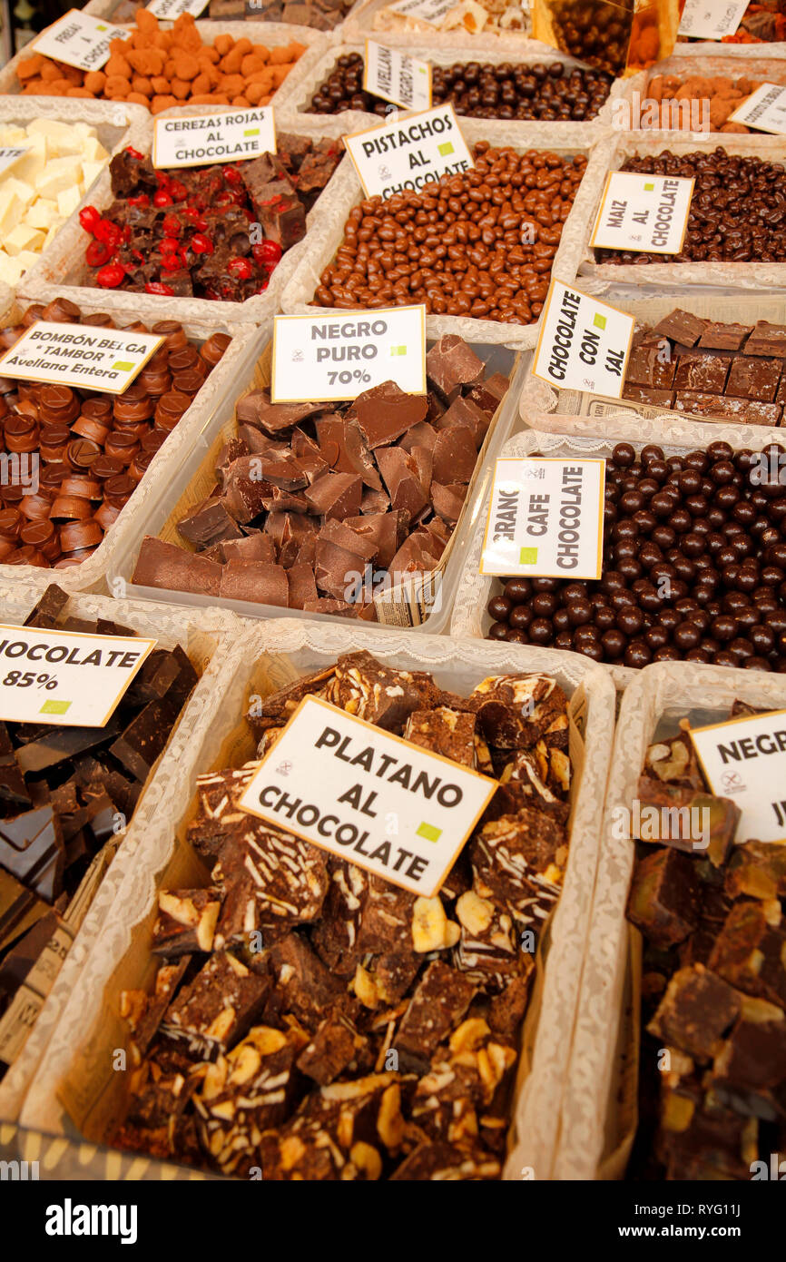 Chocolats pour la vente. Lleida, Catalogne, Espagne. Banque D'Images