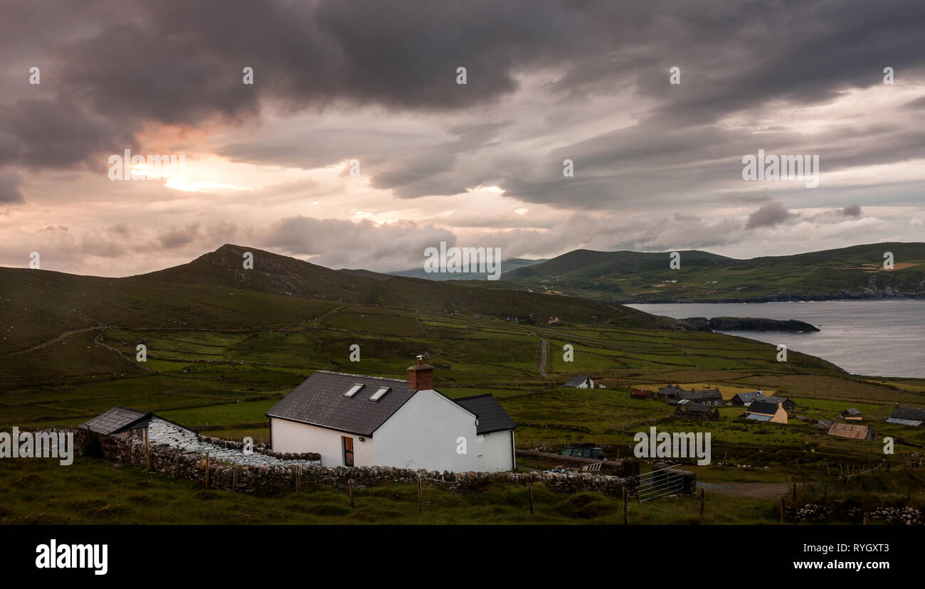 Dursey Island, Cork, Irlande. 15 Juin, 2016 l'ancienne école qui a été convertie en une maison de vacances sur l'île de Dursey, Espagne Banque D'Images