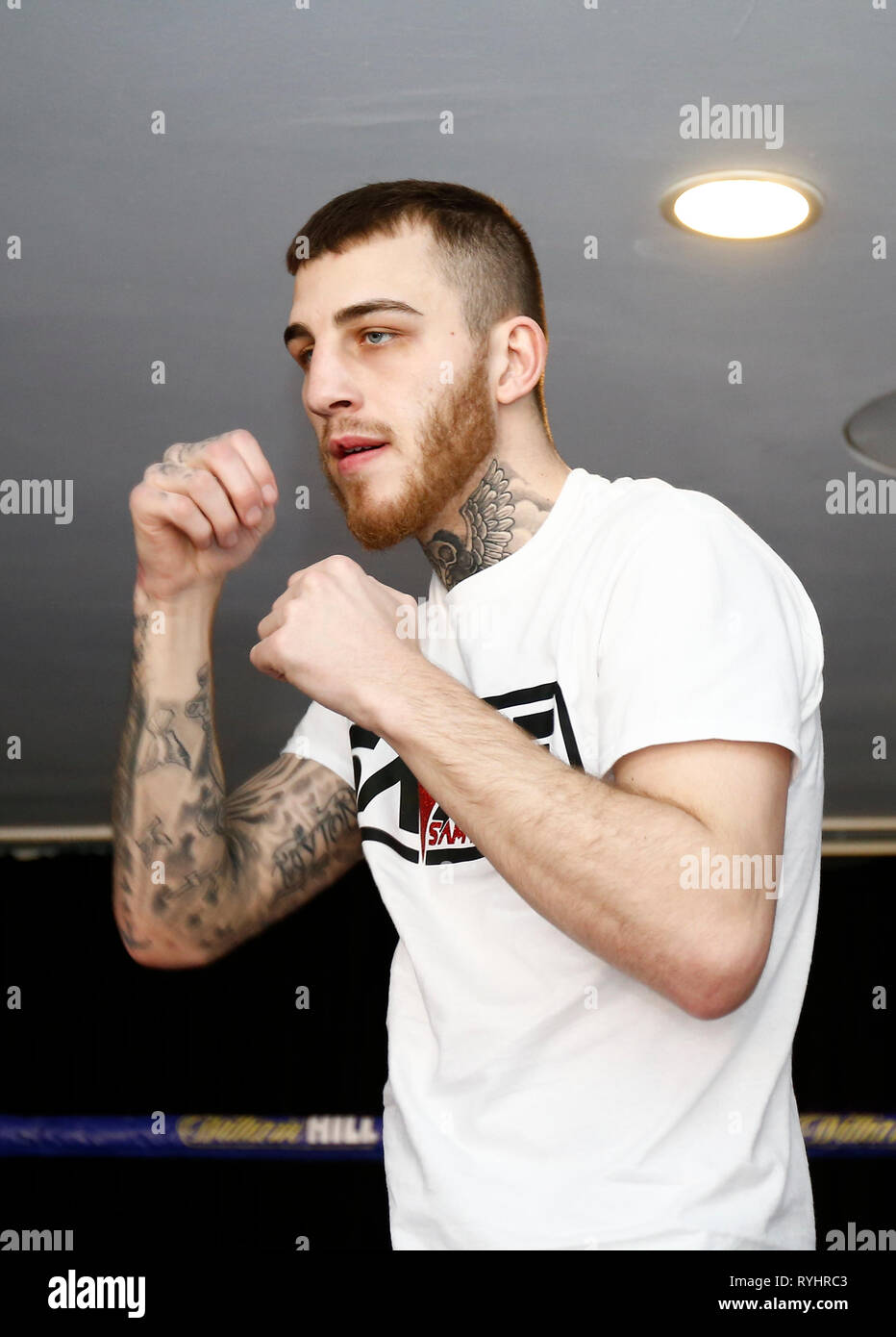 Hôtel Hilton Liverpool, Liverpool, Royaume-Uni. 14Th Mar, 2019. Matchroom boxe, Liam Smith contre Sam Eggington entraînement ouvert ; l'ancien champion d'Europe d'aujourd'hui à Sam Eggington formation open session avant son combat à la M&amp;S Bank Arena le 30 mars contre l'ancien champion du monde WBO Super-Welterweight Liam Smith : Action Crédit Plus Sport/Alamy Live News Banque D'Images