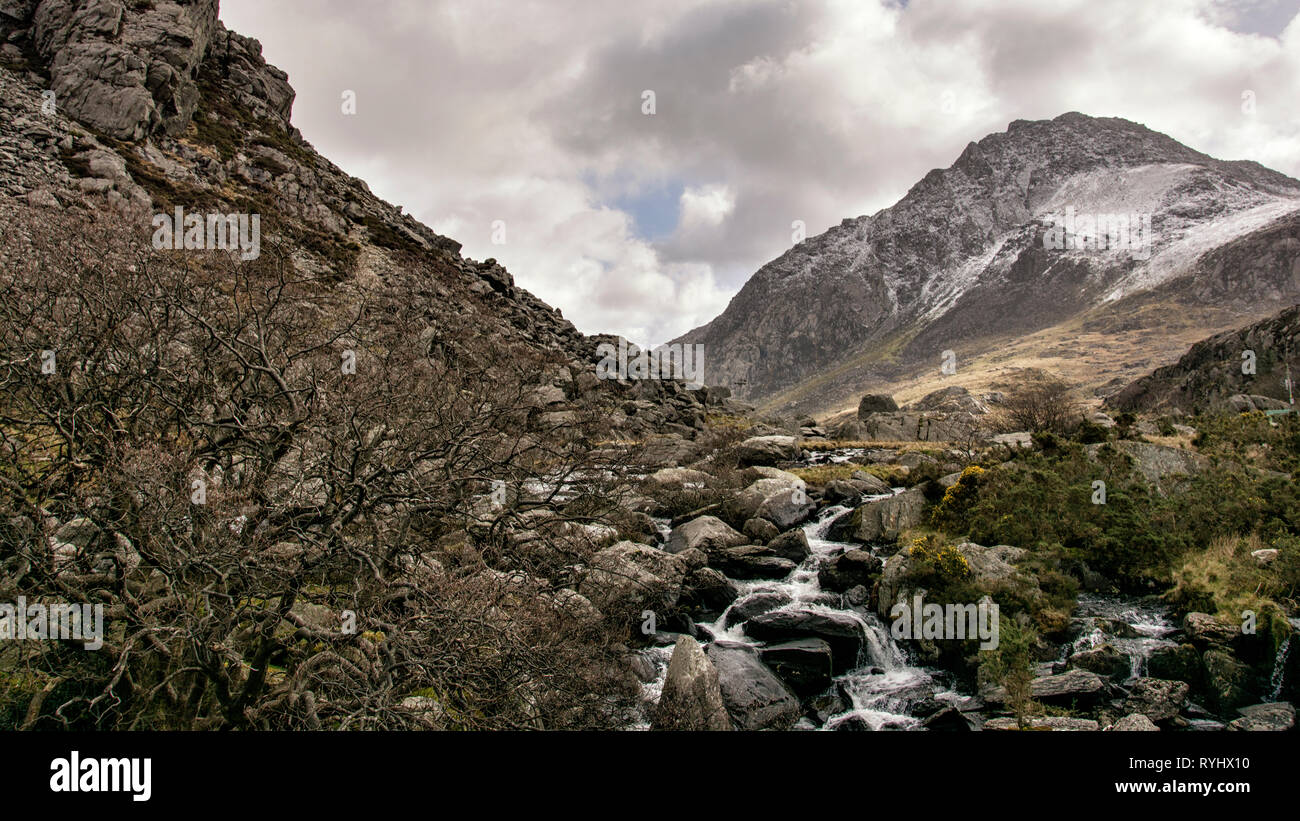 Tryfan Ogwen Valley North Wales Snowdonia Banque D'Images