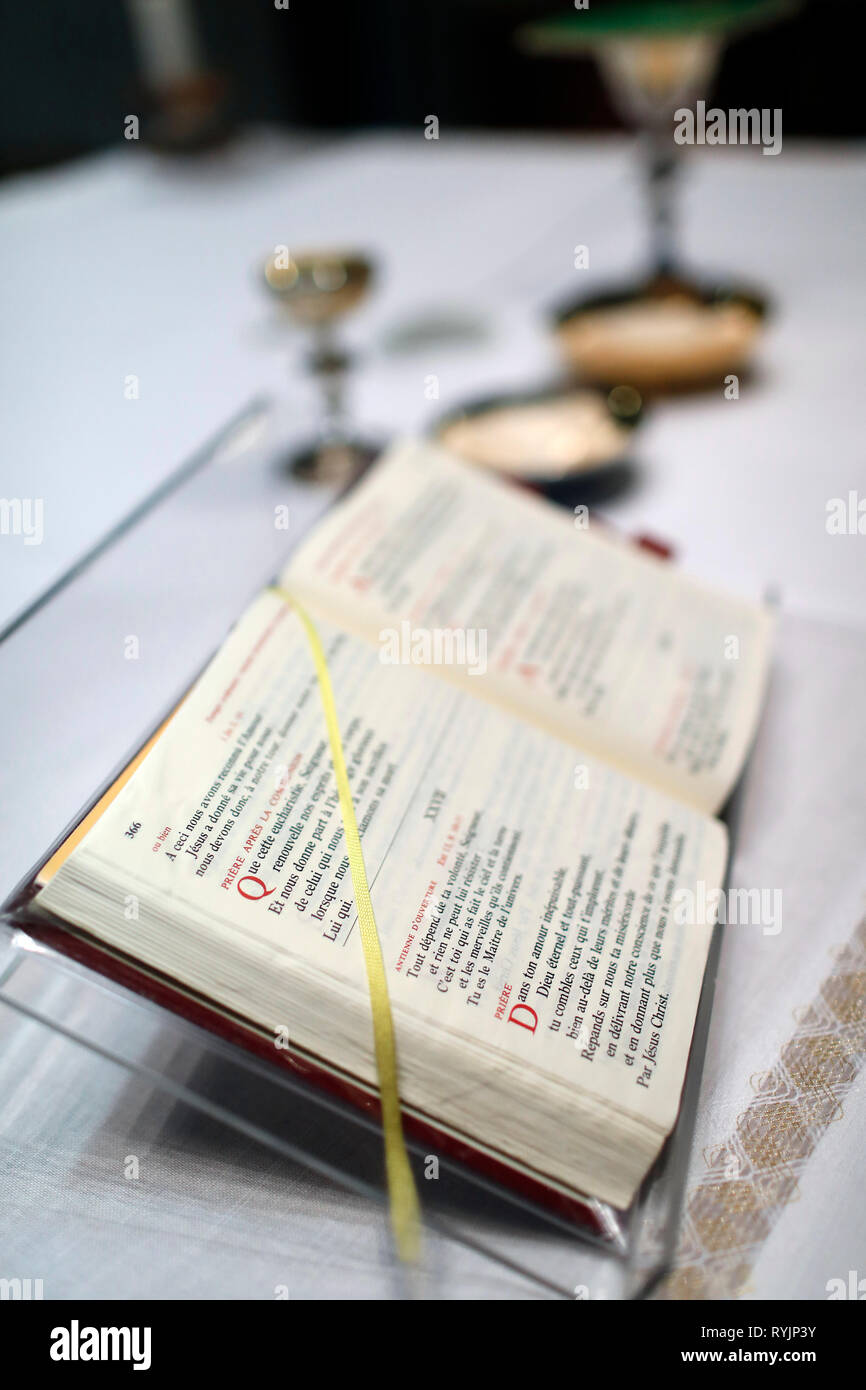 missel-romain-banque-de-photographies-et-d-images-haute-r-solution
