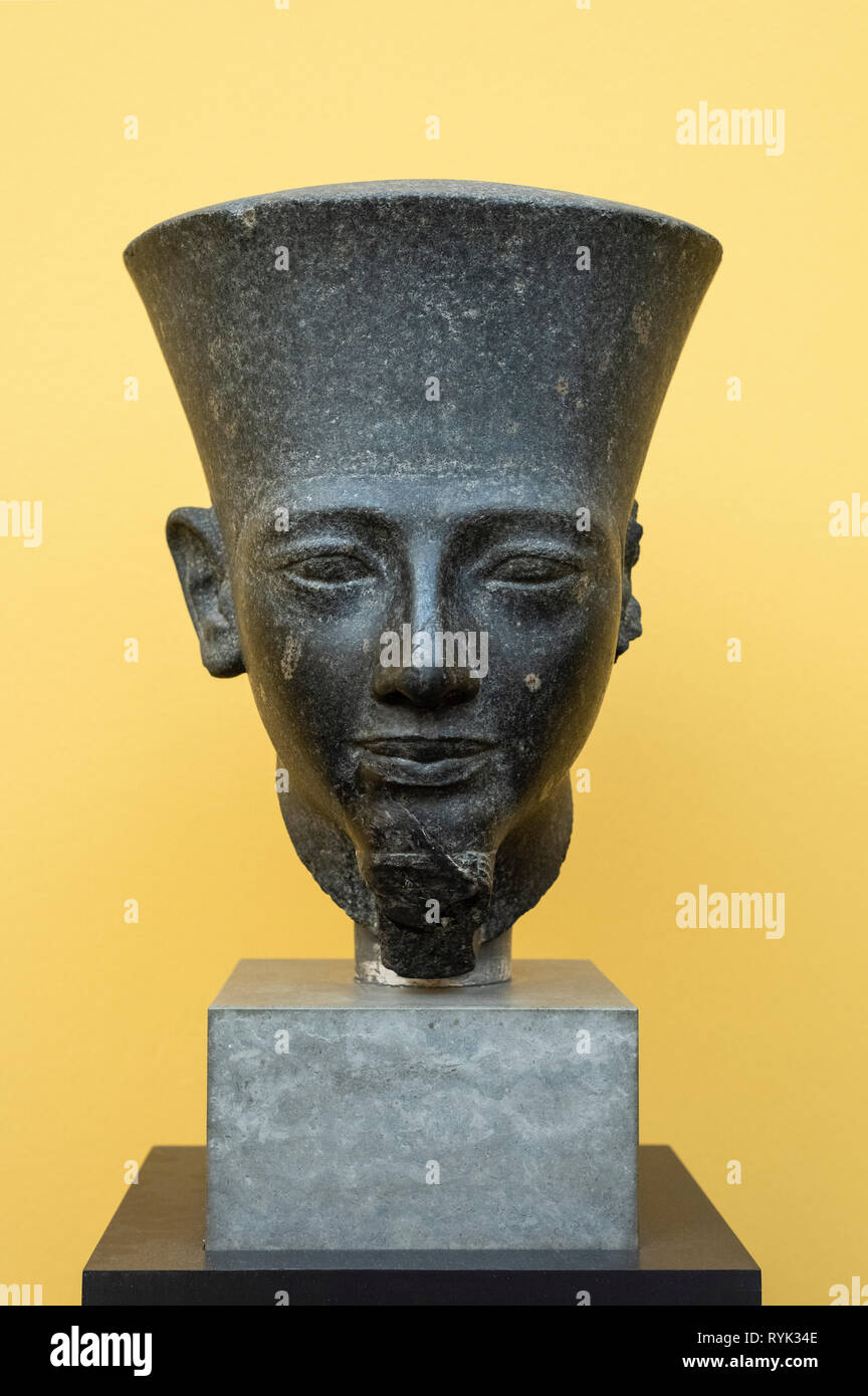 Copenhague. Le Danemark. Portrait représentant le dieu égyptien Amon, ca. 1332-1305 BC. Ny Carlsberg Glyptotek. Buste du règne d'Horemheb, ca. 1332-13 Banque D'Images