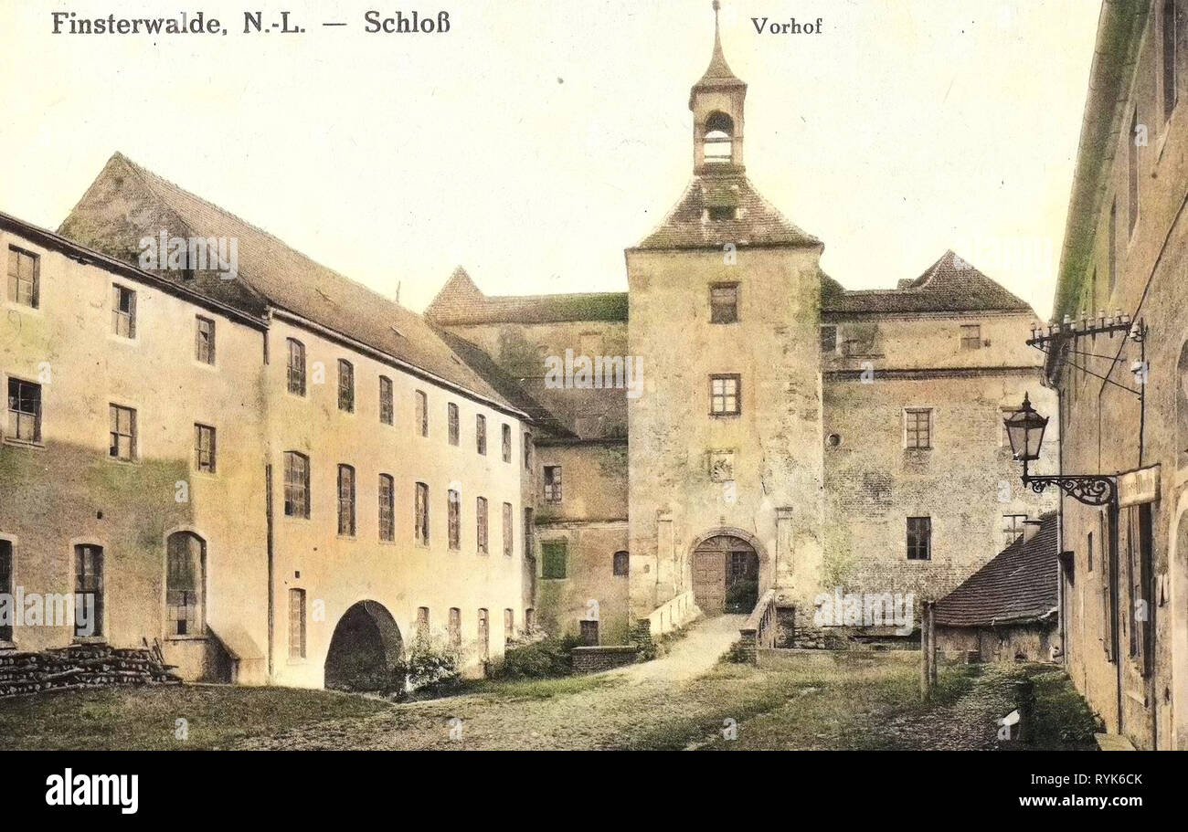 Portes du château Schloss Oybin, dans le Brandebourg, 1917, Brandebourg, Oybin, Schloßvorhof Banque D'Images