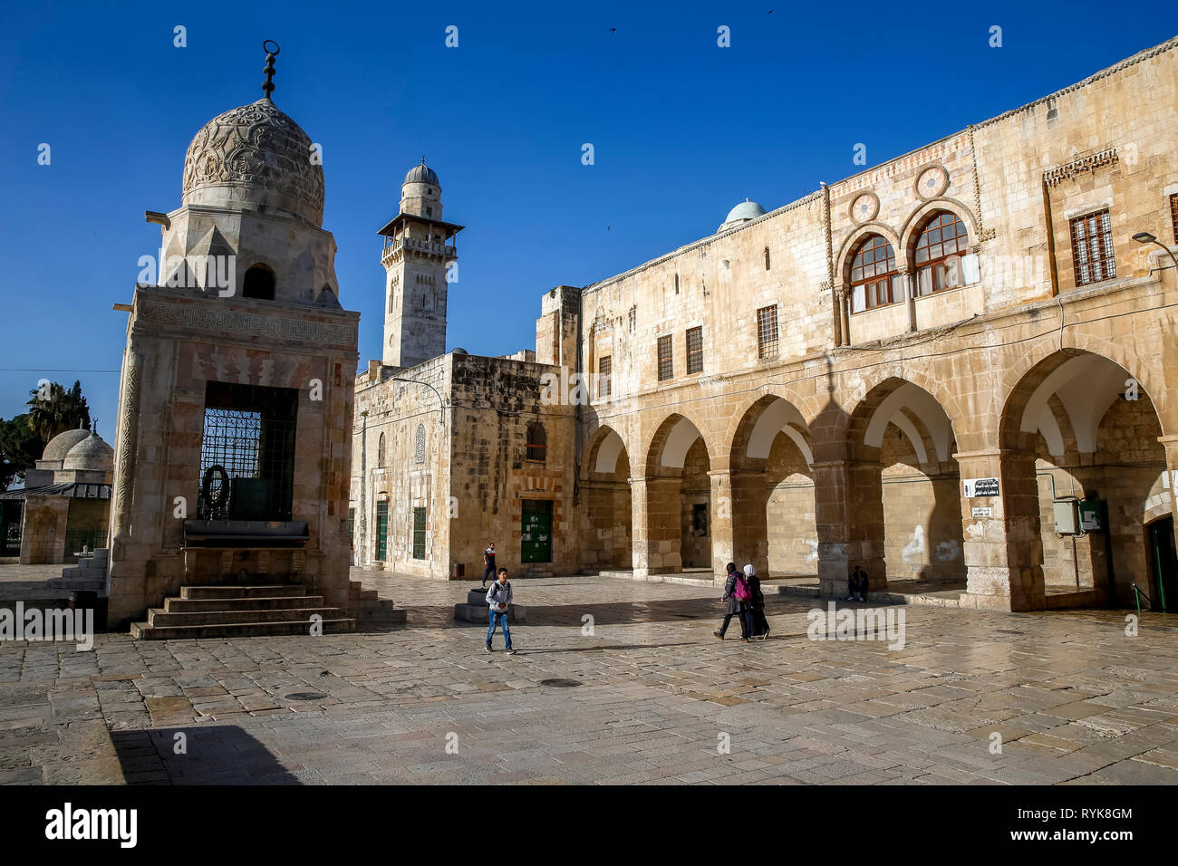 Sanctuaires sur le Haram esh-Sharif (composé d'Al Aqsa, mont du Temple), Jérusalem, Israël. Banque D'Images