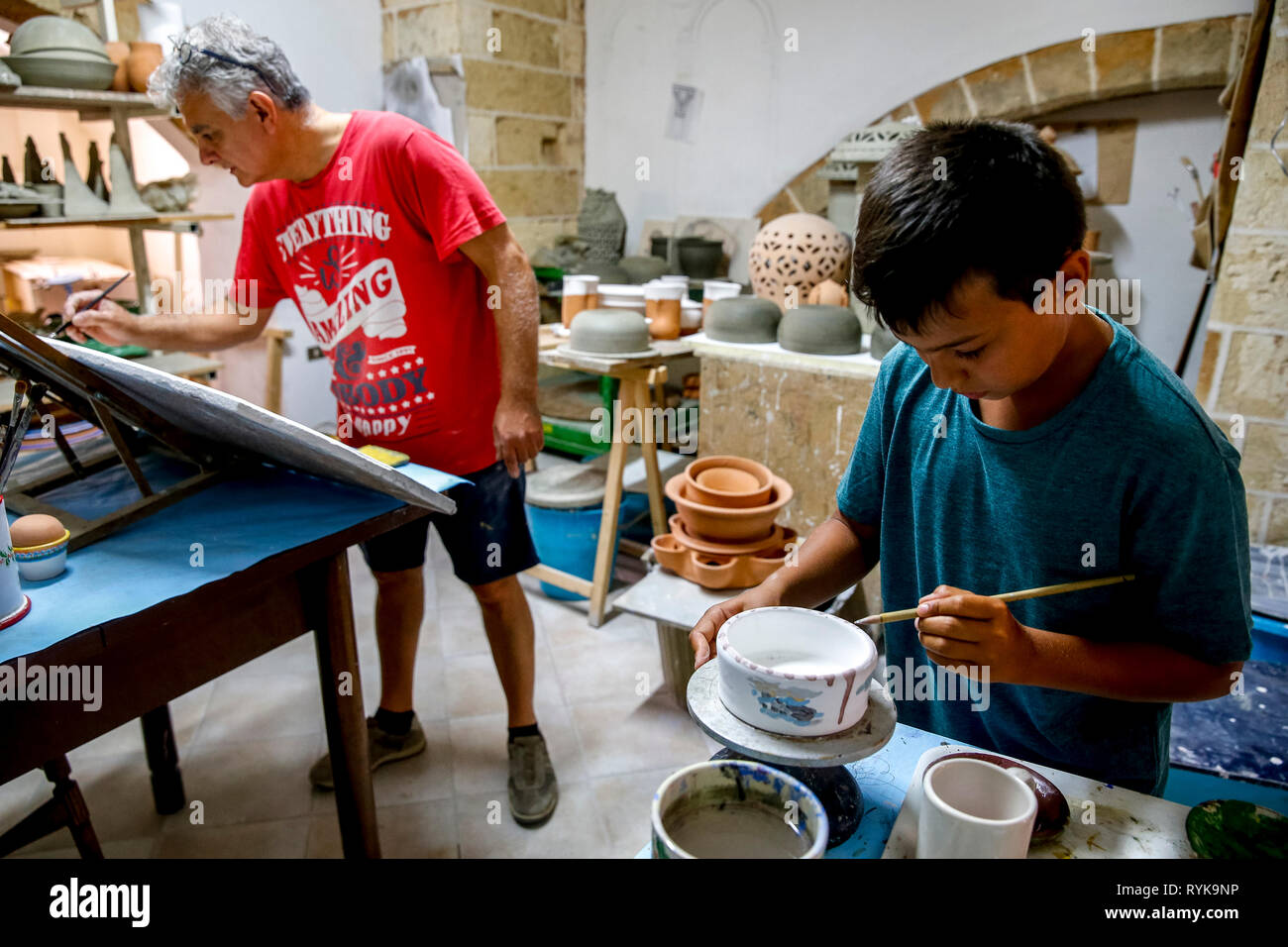 Atelier de poterie céramique à Tricase, Puglia, Italie. Banque D'Images