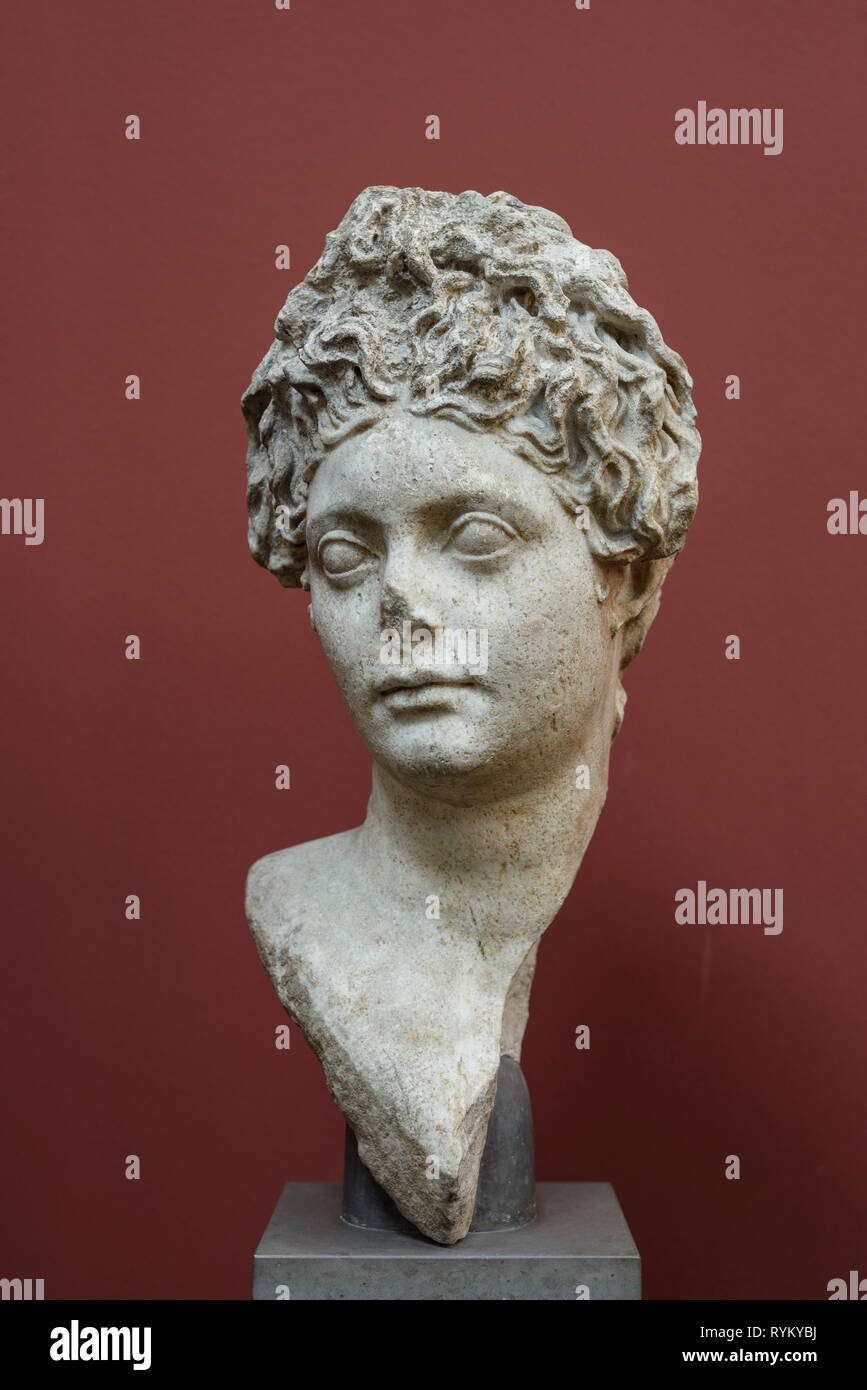 Copenhague. Le Danemark. Buste de Julia Flavia, fille de l'empereur Titus, Ny Carlsberg Glyptotek. Julia Flavia (AD 64 - 91 Ma). Bientôt un buste Banque D'Images