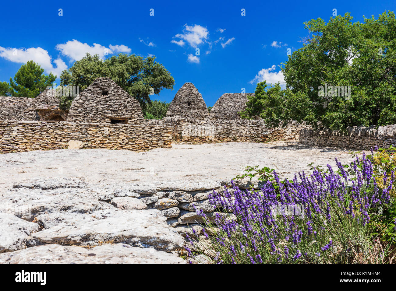 Provence, France. Village médiéval de bories. Banque D'Images