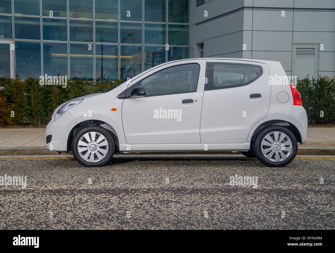 2014 Suzuki Alto voiture de ville compacte Banque D'Images