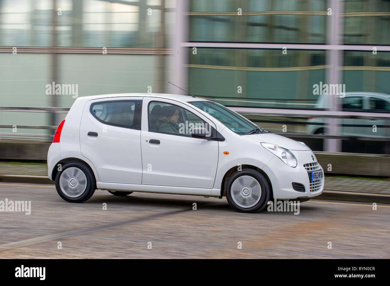 2014 Suzuki Alto voiture de ville compacte Banque D'Images