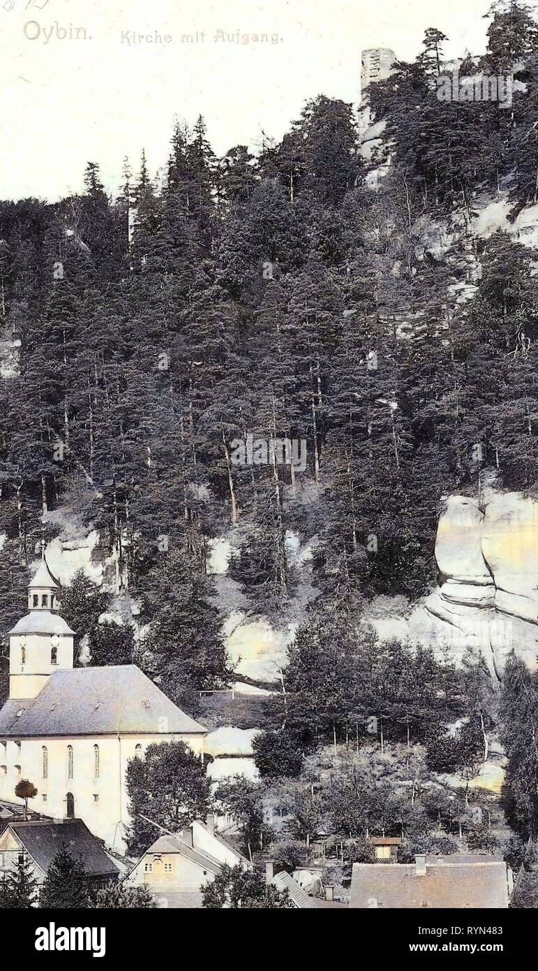Eglises d'Oybin, Berg Oybin, 1904, Landkreis Görlitz, Oybin, Kirche mit Aufgang zum Berg, Allemagne Banque D'Images