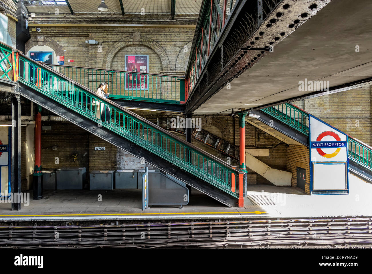 Staies à la station de métro West Brompton , Londres , Royaume-Uni Banque D'Images
