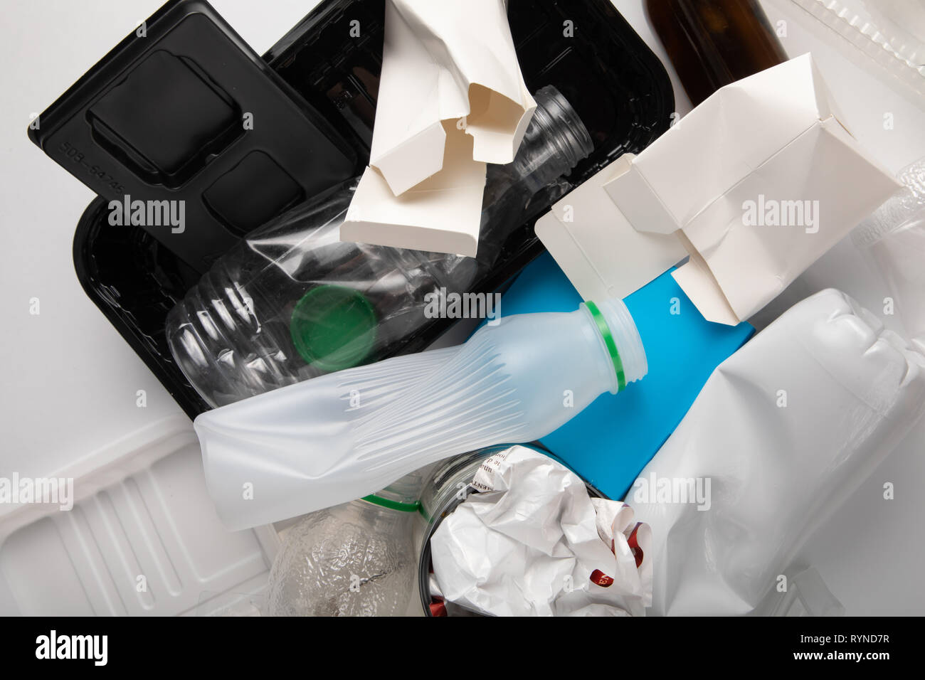 Recyclage des déchets médicaux Banque D'Images