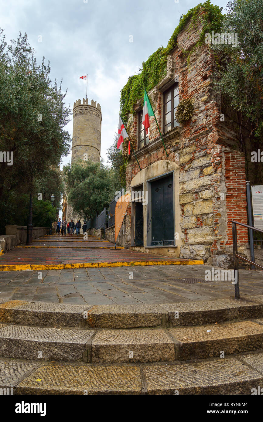 Gênes, Italie - 04 novembre 2018 - Christophe Colomb ou maison Casa di Cristoforo Colombo et ses fragments Banque D'Images