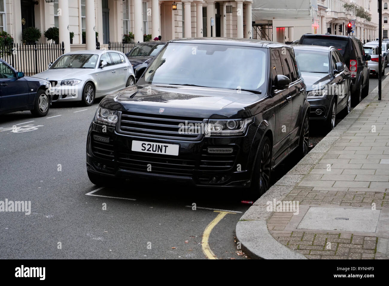 Supercars considérés comme appartenant à businessman James Stunt, stationné sur l'endroit, Eaton Belgravia, Londres, Angleterre. Photo par Andrew Higgins 12/03/2019 Banque D'Images