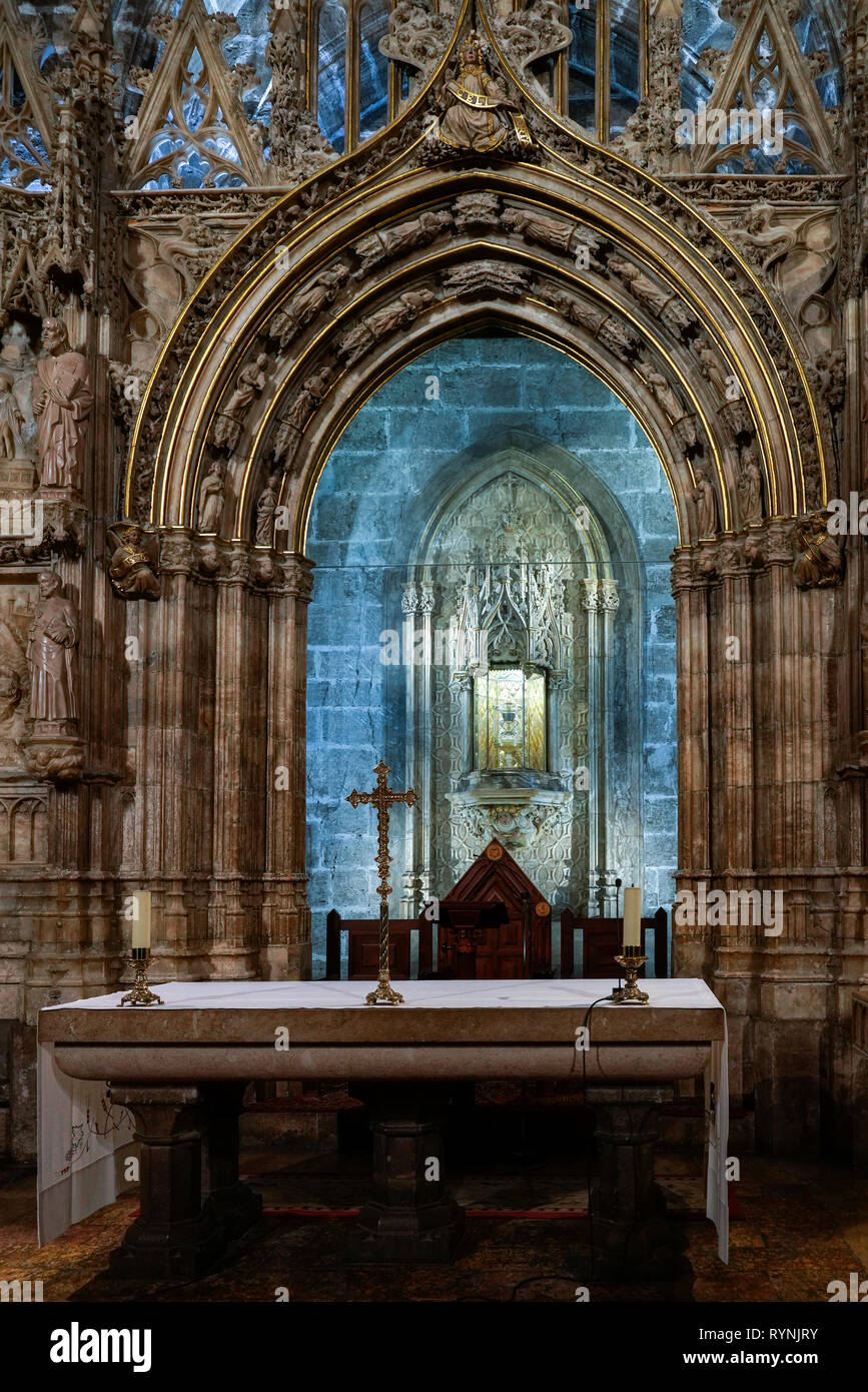 VALENCIA, Espagne - 27 Février : le Saint Graal calice en la cathédrale de Valence en Espagne le 27 février 2019 Banque D'Images