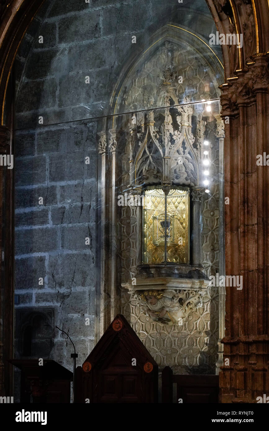 VALENCIA, Espagne - 27 Février : le Saint Graal calice en la cathédrale de Valence en Espagne le 27 février 2019 Banque D'Images