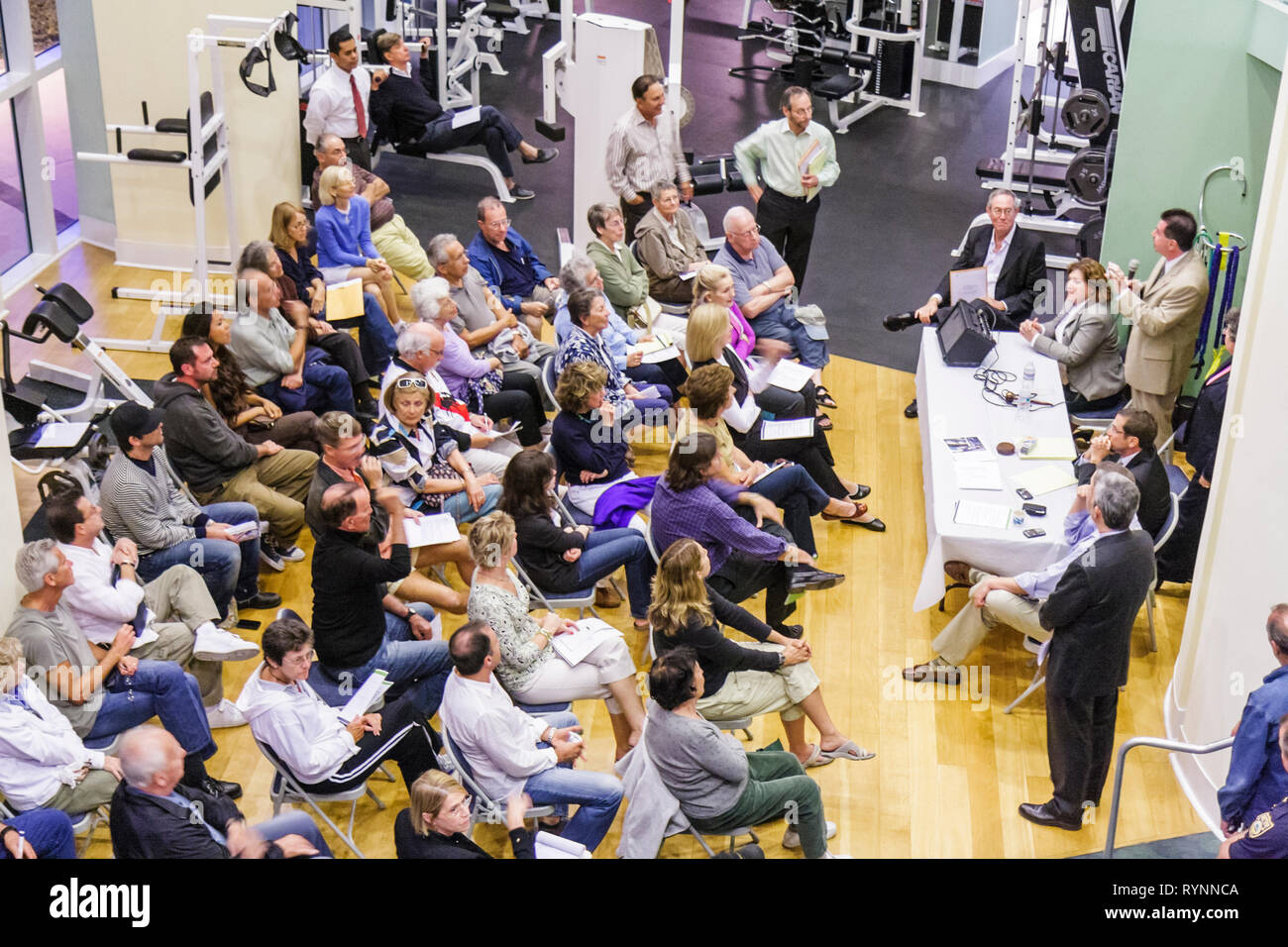 Miami Beach Florida, Murano à Portofino, condominium appartement résidentiel appartements bâtiment bâtiments, salle de gym, maire sur la réunion de déménagement, local re Banque D'Images