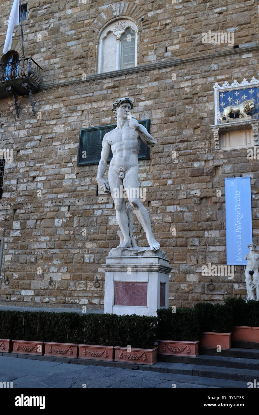 Statue de David de Michel-Ange en face du Palazzo Vecchio à Florence, Italie Banque D'Images