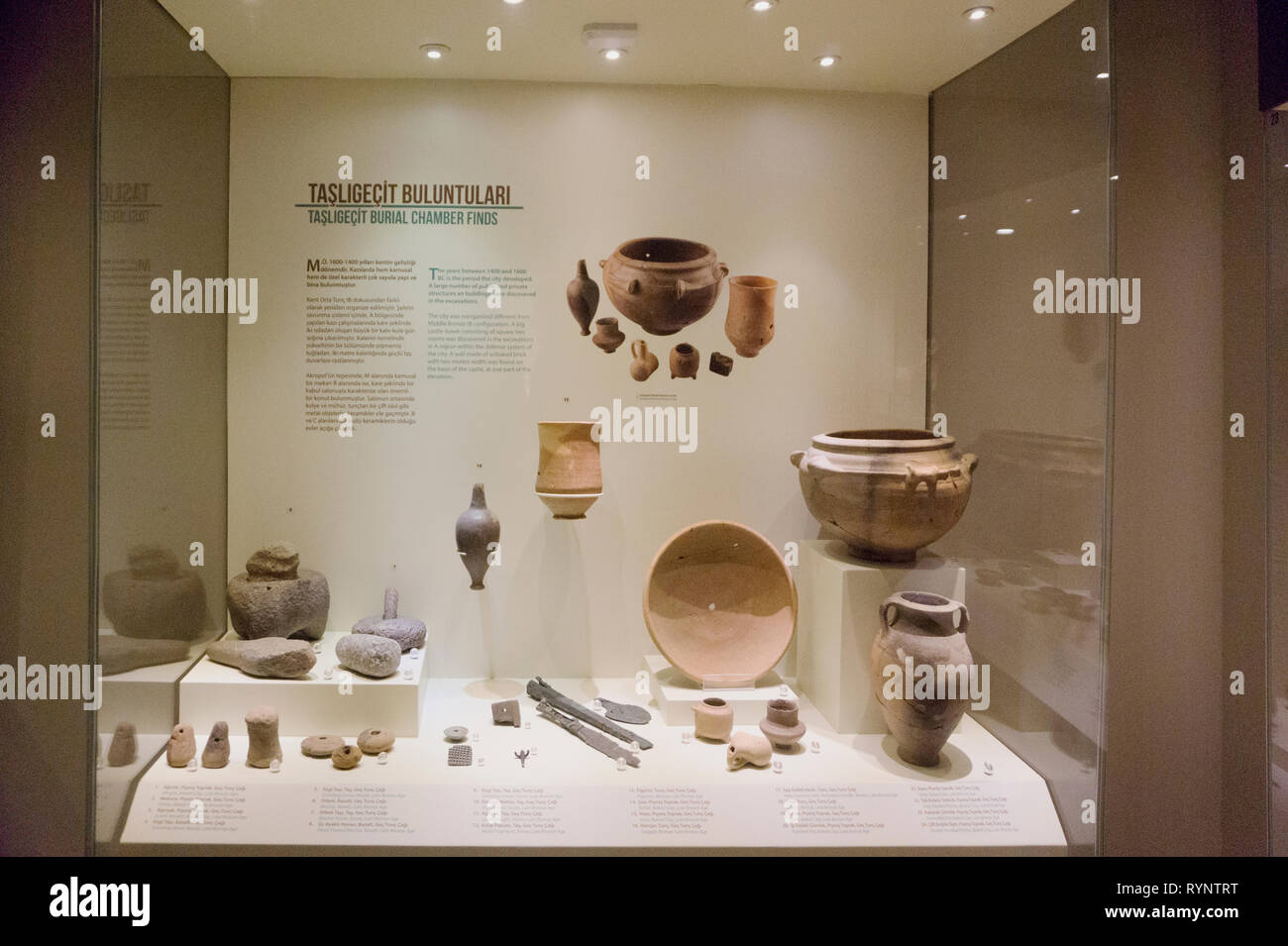 Taşlıgeçit chambre funéraire conclut, 1400 avant J.-C., musée de Gaziantep Banque D'Images Taşlıgeçit chambre funéraire conclut, 1400 avant J.-C., musée de Gaziantep Banque D'Images