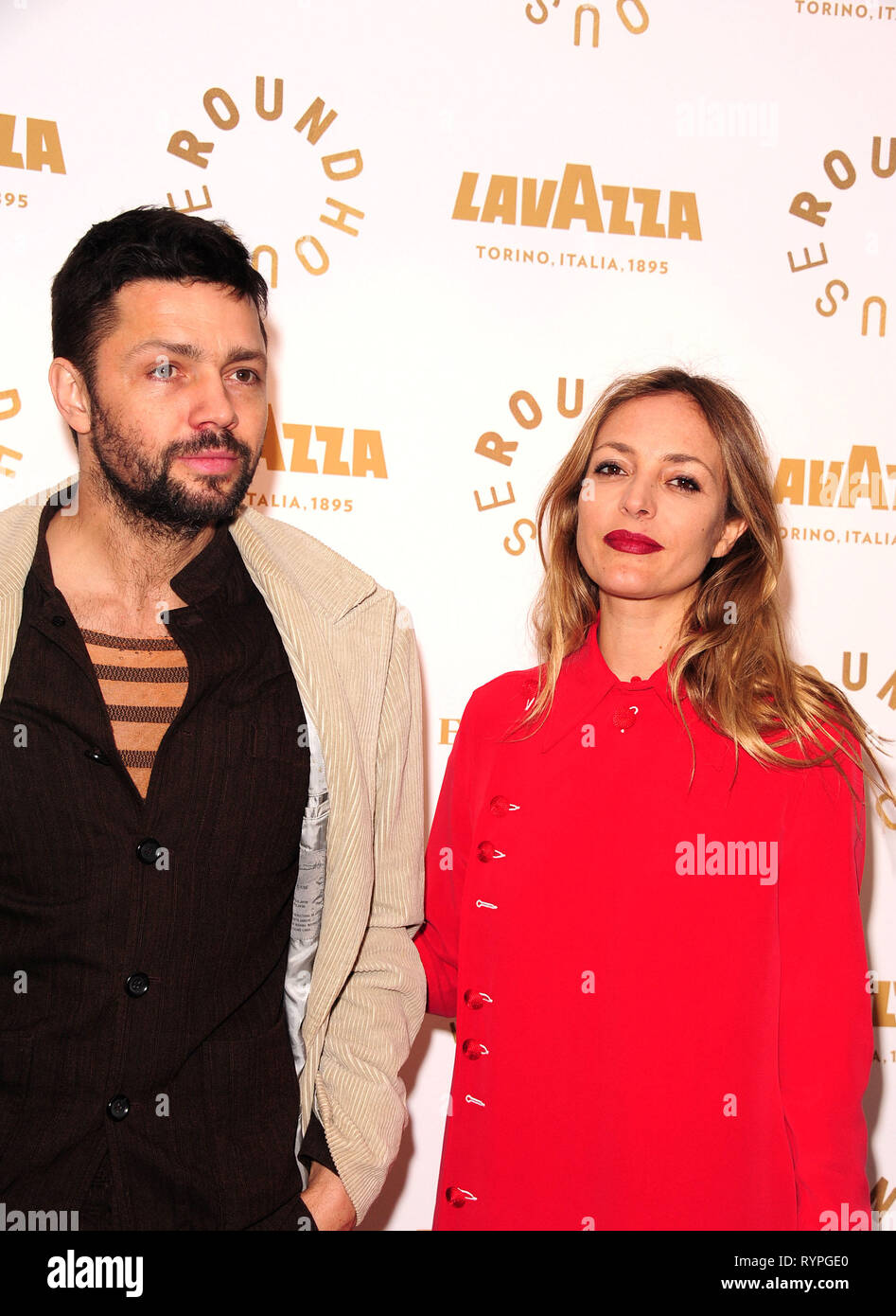 Londres, Royaume-Uni. 14Th Mar, 2019. Conrad Shawcross et Carolina participant à la Roundhouse Gala 2019 London 14 mars 2019 Crédit : Peter Phillips/Alamy Live News Banque D'Images