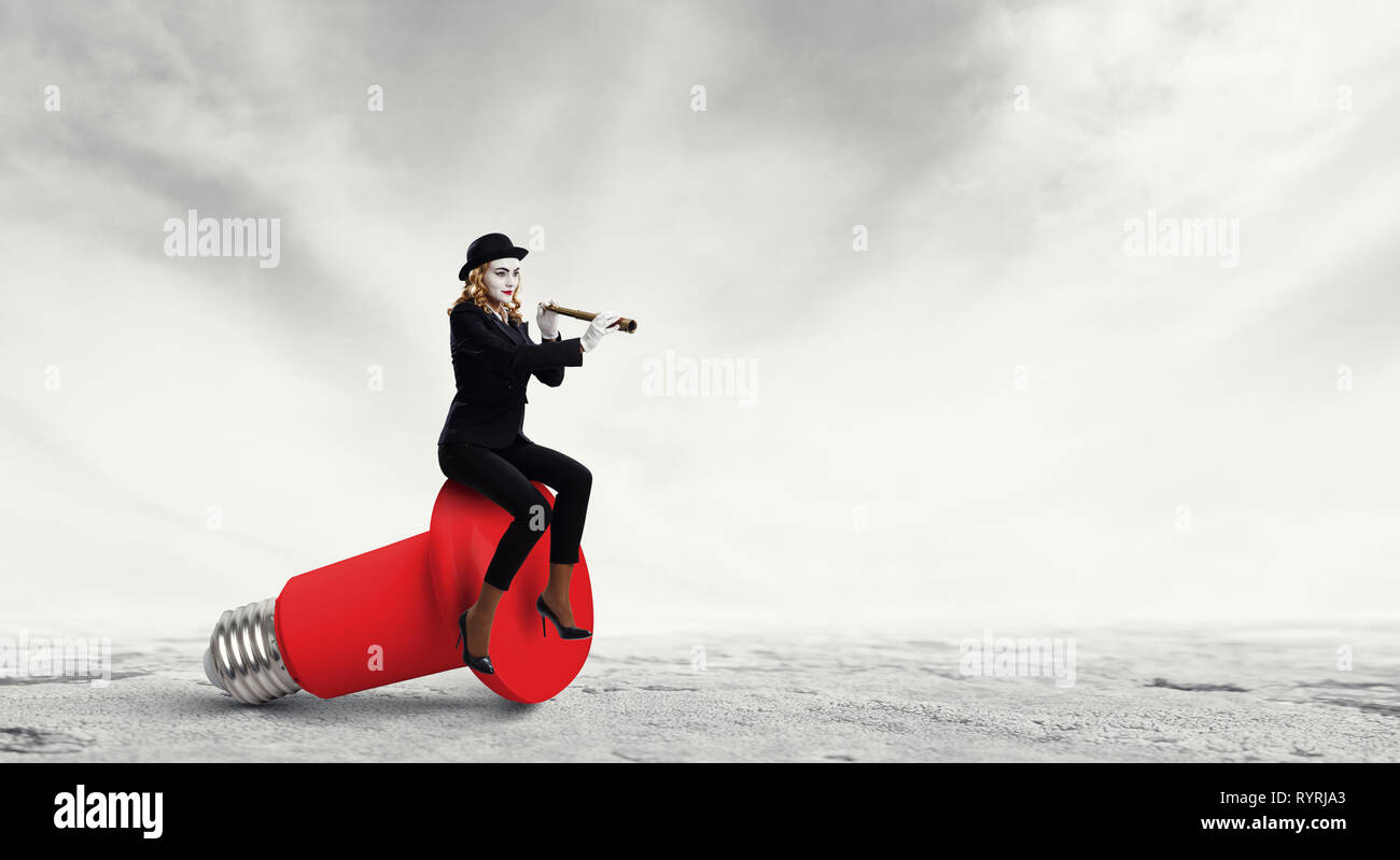 Jeune femme mime. Technique mixte Banque D'Images