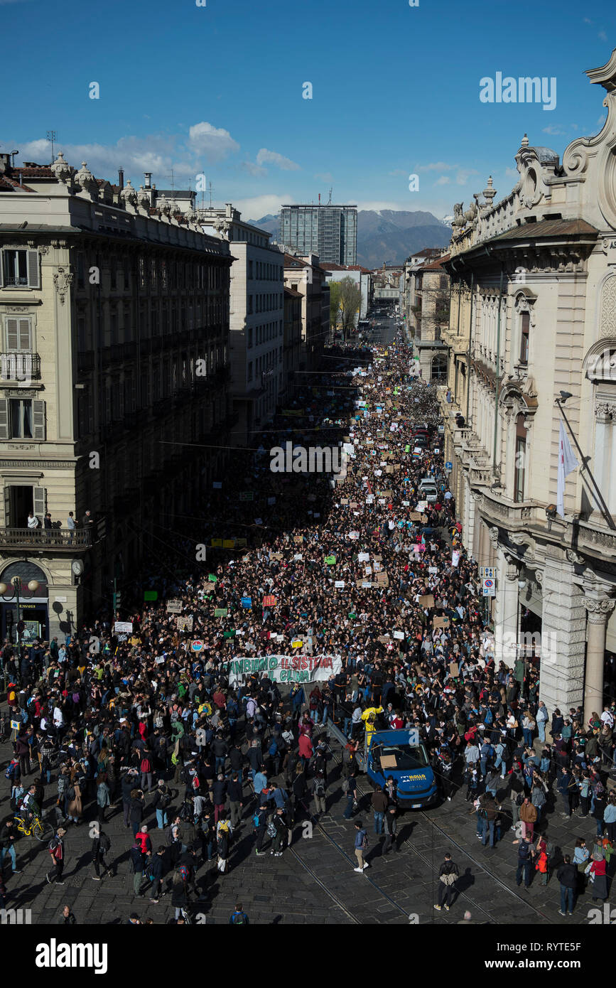 Turin, Piémont, Italie. Mar 15, 2019. Turin, Italy-March 15, 2019 : démonstration pour les crédit : Stefano Guidi/ZUMA/Alamy Fil Live News Banque D'Images