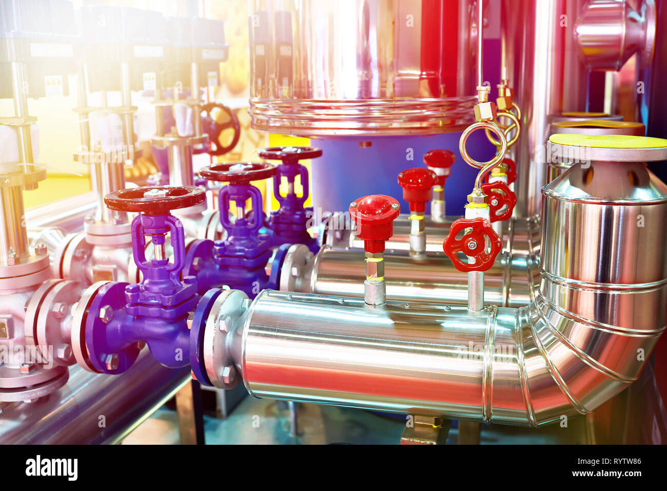 L'équipement de l'usine de pain de l'industrie de la transformation alimentaire convoyeur Banque D'Images