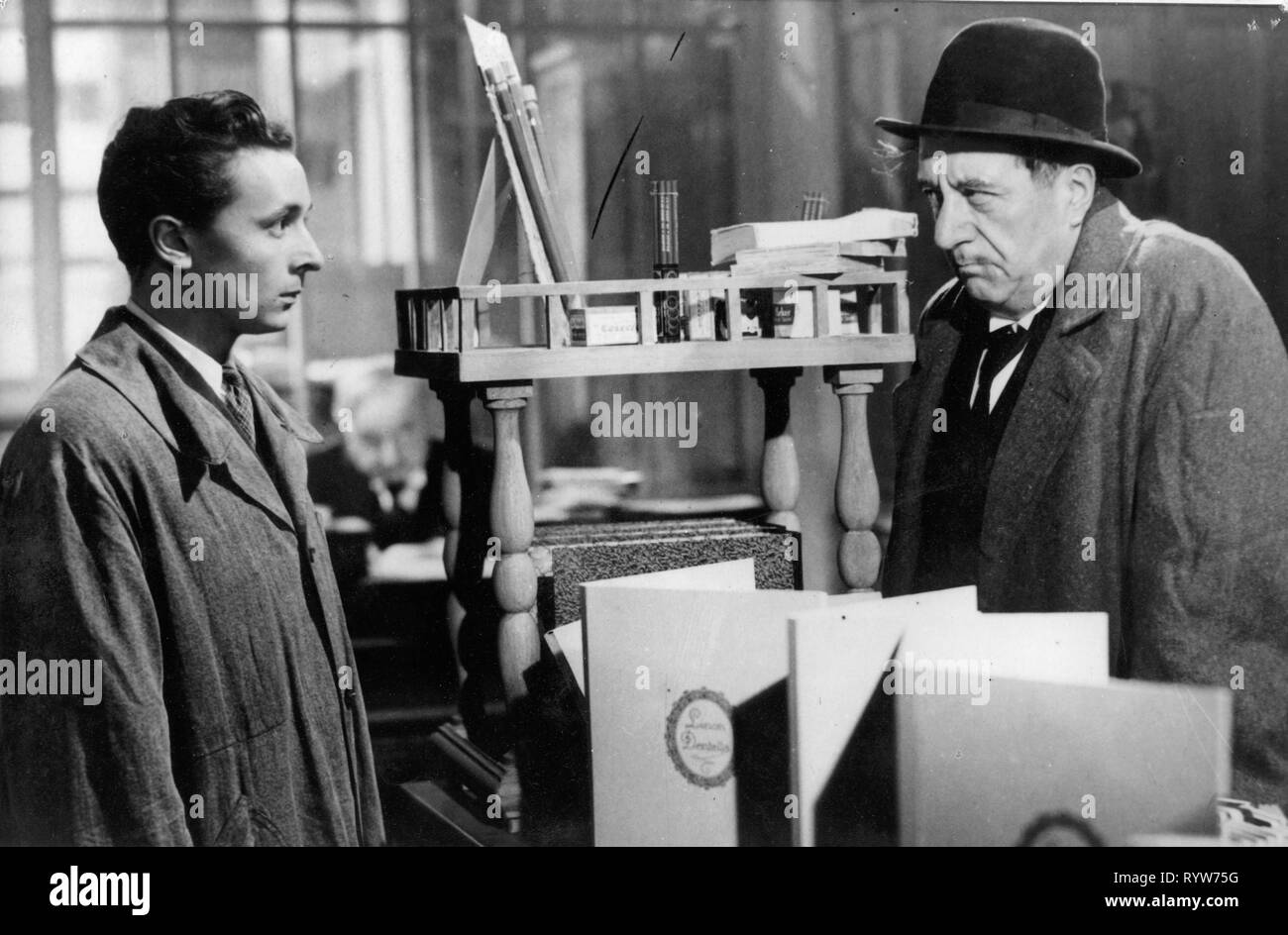 Les inconnus dans la maison Année : 1942 France Réalisateur : Henri Decoin André Reybaz, Raimu Banque D'Images