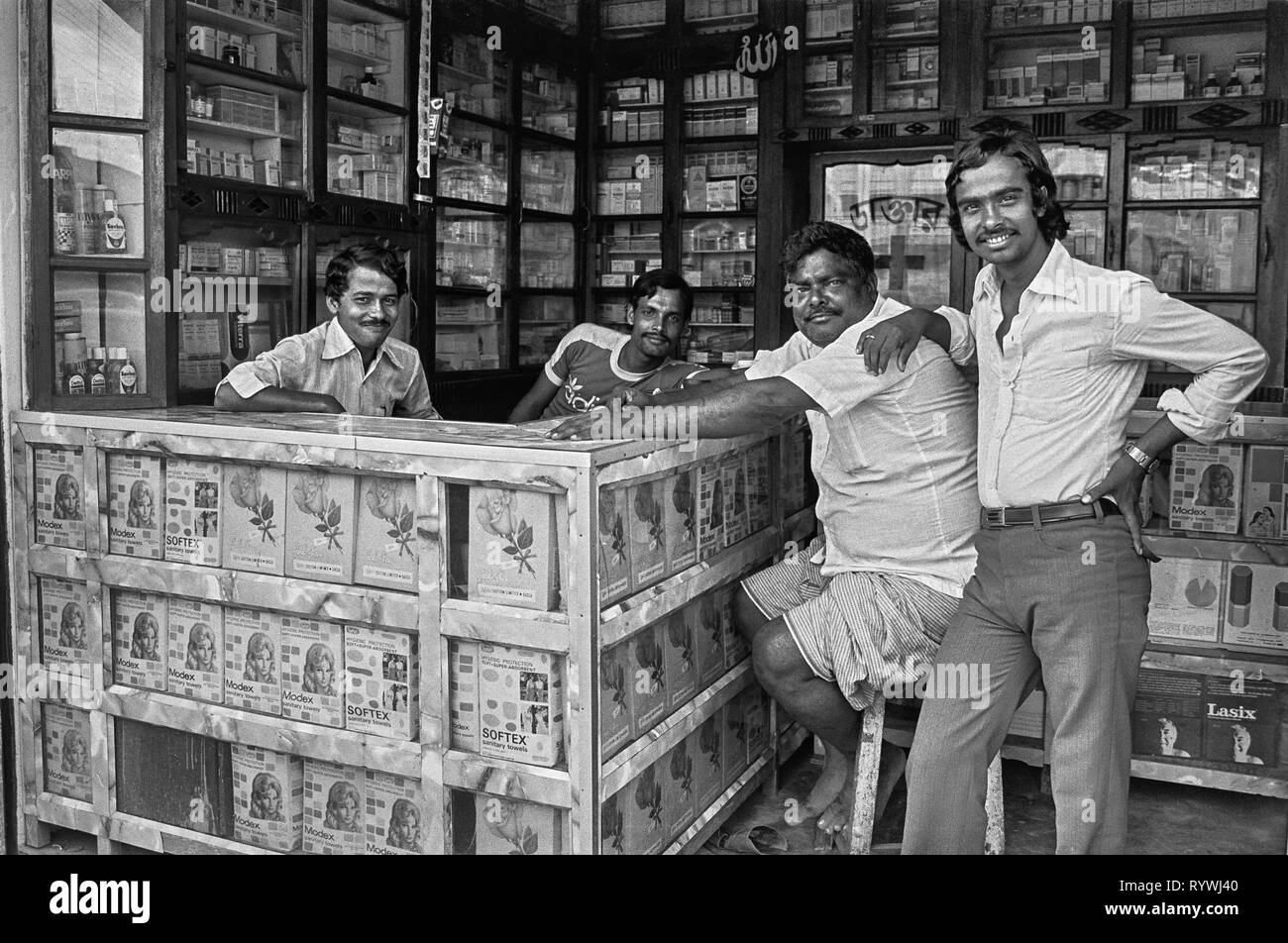 47/7 Pharmacy Dhaka 1981 Banque D'Images