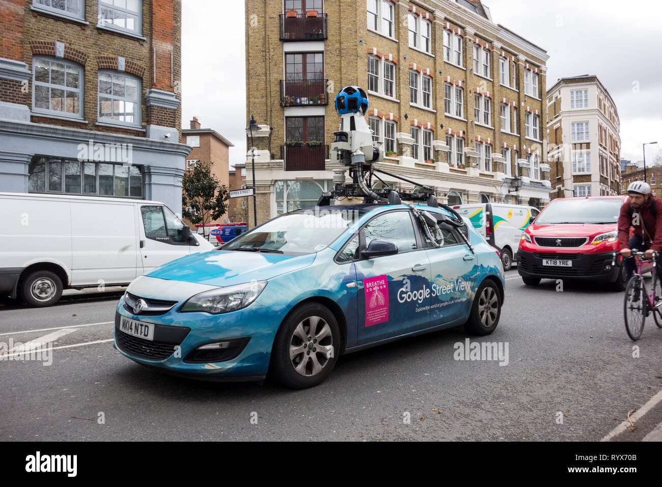 Voiture Google Street View et caméra à 360 degrés dans le sud-est de Londres, Angleterre, Royaume-Uni Banque D'Images