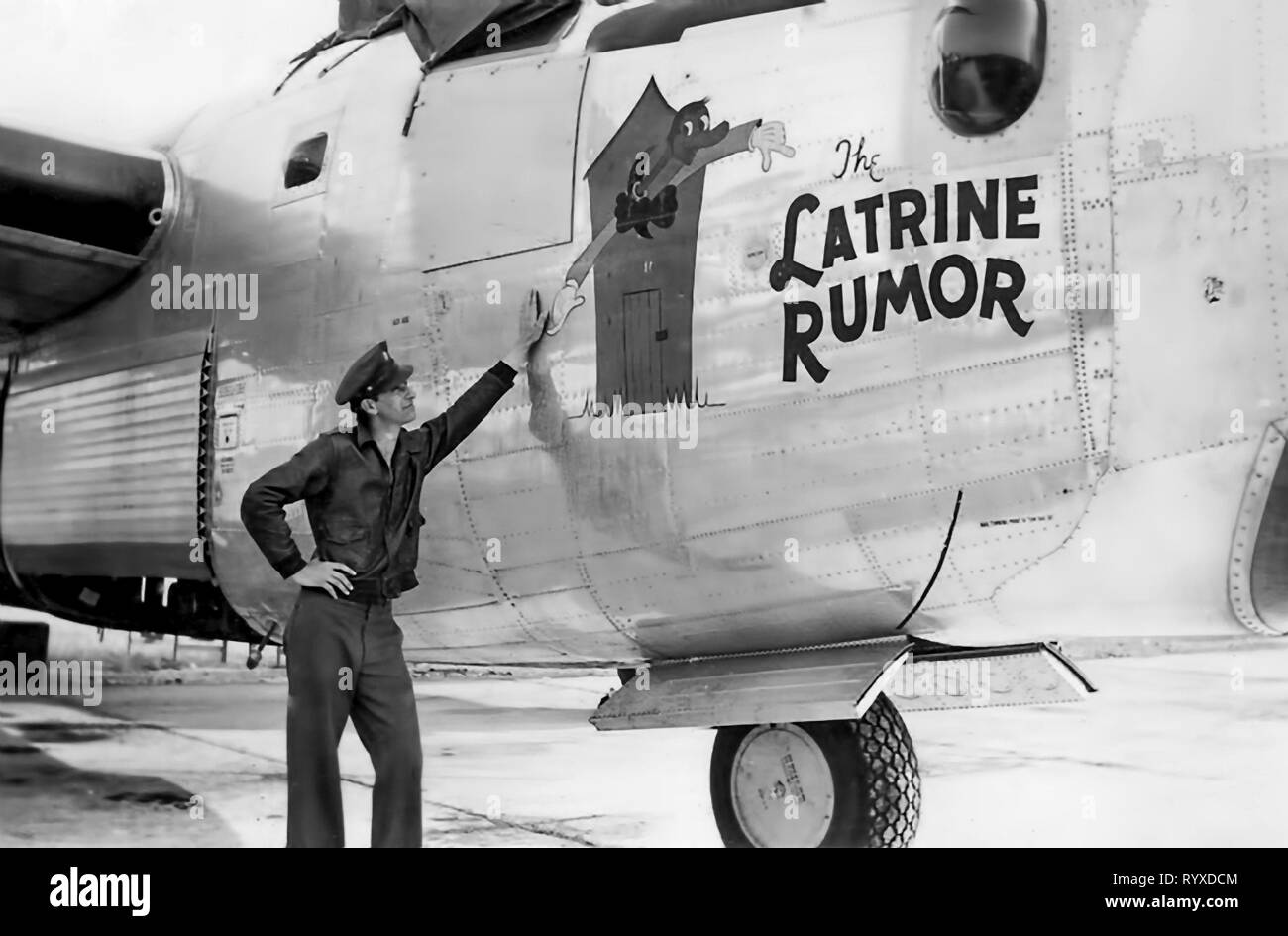 Les photographies et les souvenirs personnels de combats américains pendant la Seconde Guerre mondiale. B-24 Liberator équipages de bombardiers lourds et le nez de l'art. Banque D'Images