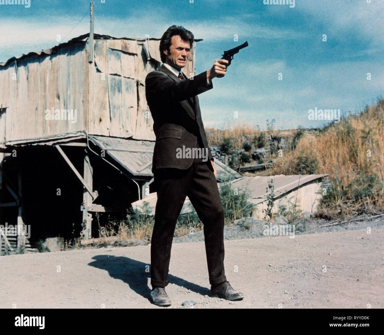 CLINT EASTWOOD, l'inspecteur Harry, 1971 Banque D'Images