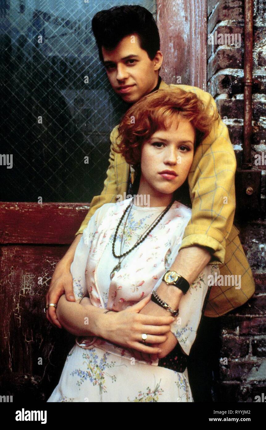 JON CRYER, MOLLY RINGWALD, JOLIE EN ROSE, 1986 Photo Stock - Alamy