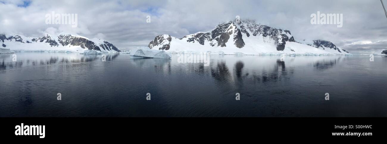 Panorama de l'Antarctique, l'Île Danco, Péninsule Antarctique Banque D'Images
