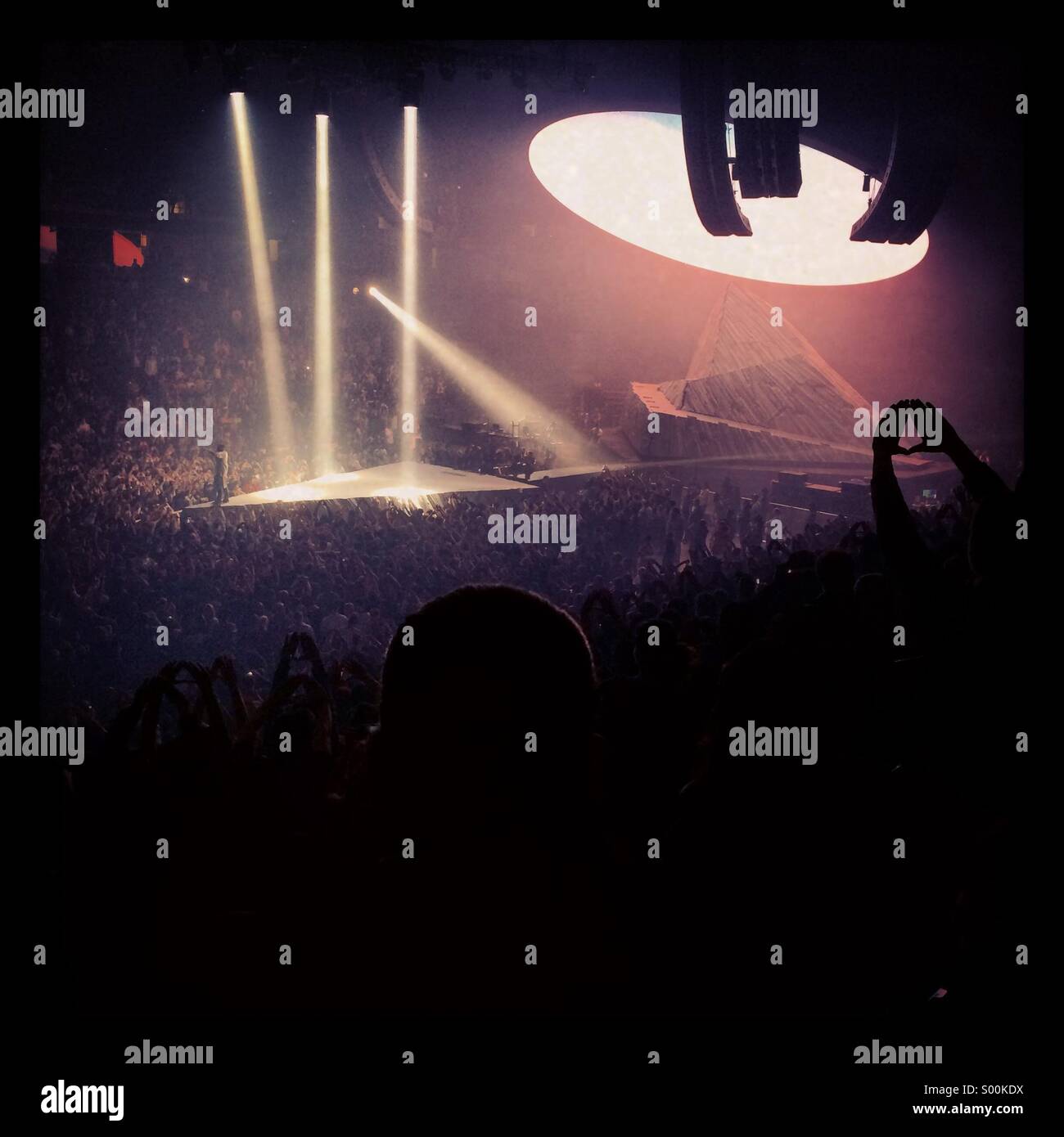 Iamonda «sont pour toujours' Kanye West Yeezus Tour Albany, NY Banque D'Images