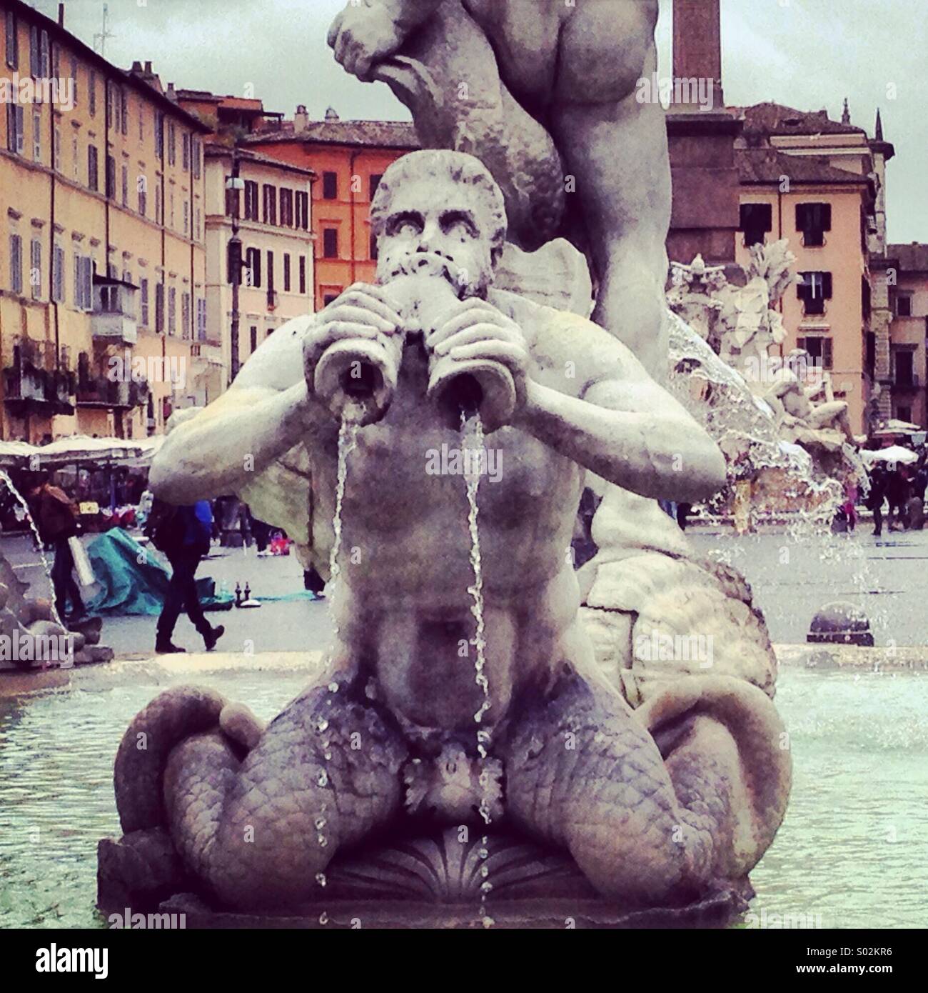 Statue, fontaine, Rome - Image de stock capturée avec un smartphone