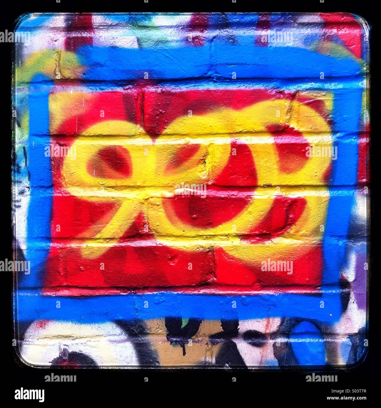 Tag graffiti peint à la bombe ou signature Winchester Hampshire Angleterre - Image de stock capturée avec un smartphone