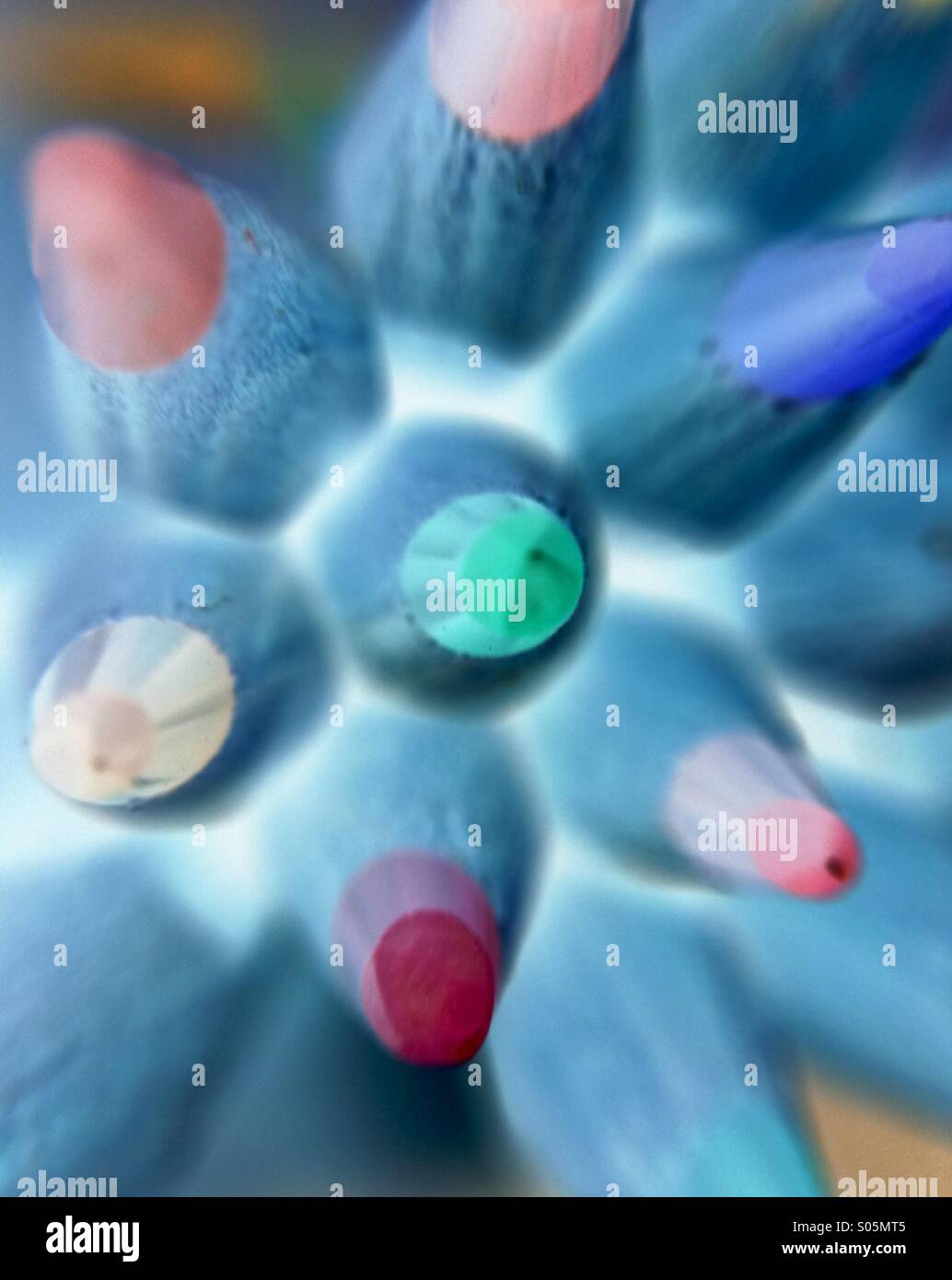 Résumé photo des crayons de dessin - Image de stock capturée avec un smartphone