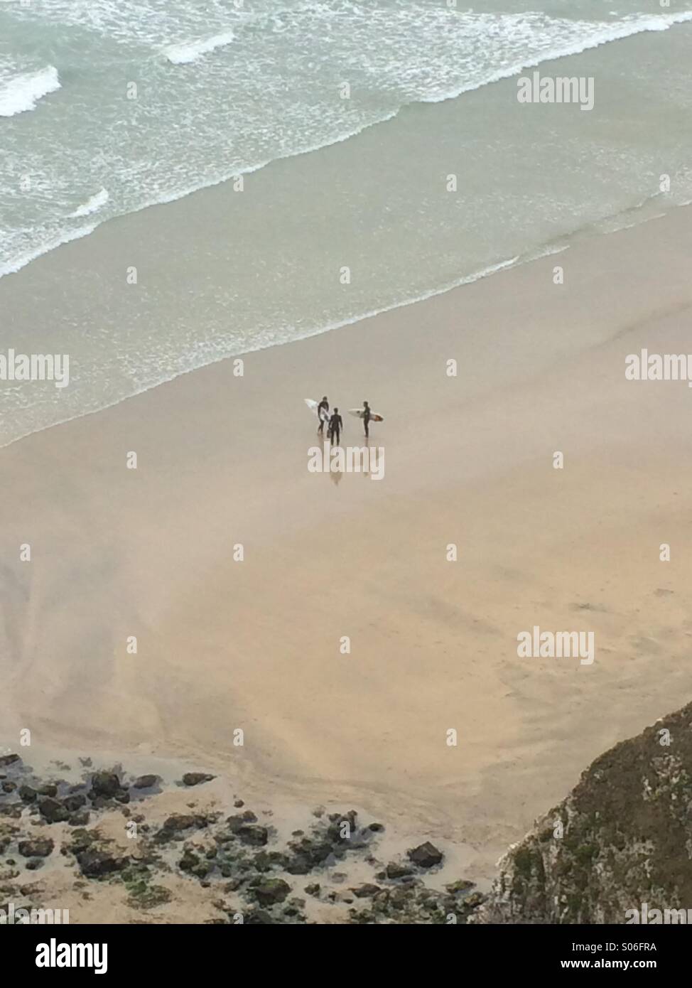 Surfers prépare à surf Banque D'Images