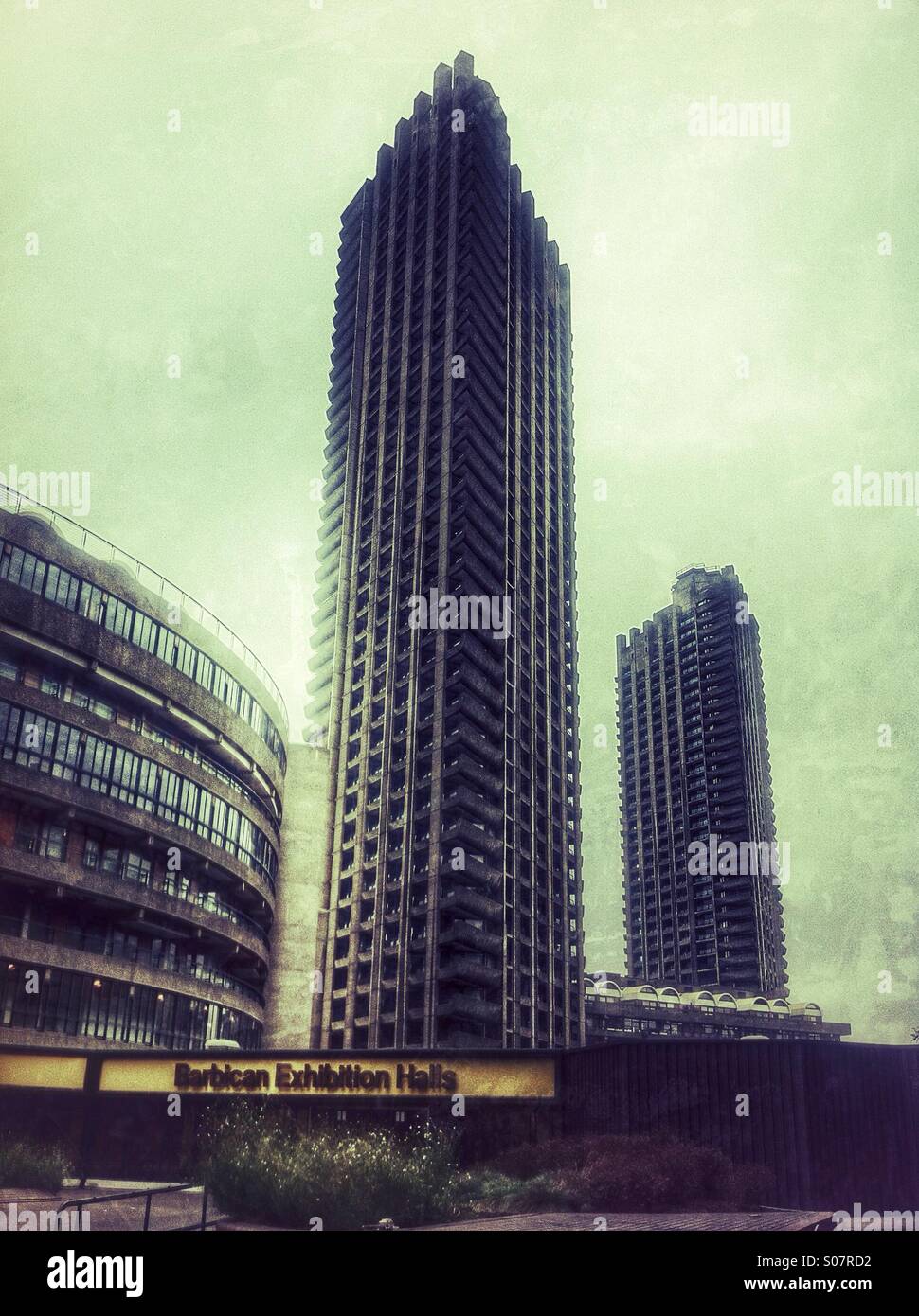 Barbican Centre, Londres, Angleterre, Royaume-Uni. - Image de stock capturée avec un smartphone