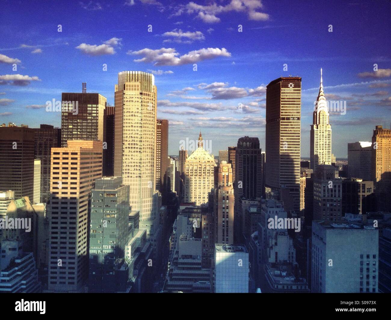 Manhattan, concentration massive d'immeubles de bureaux - Image de stock capturée avec un smartphone