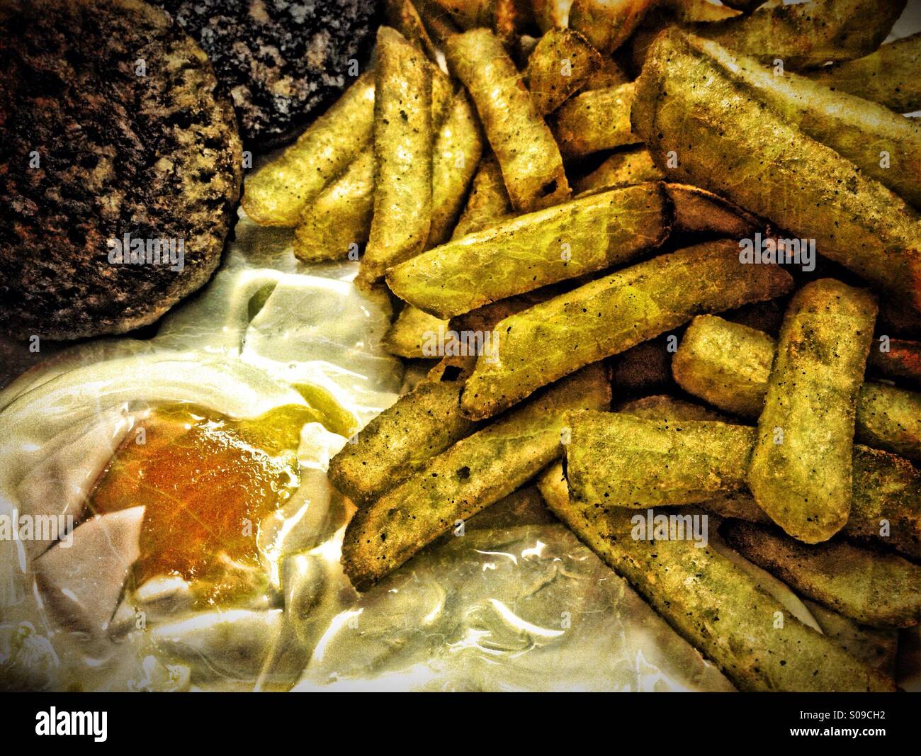 Oeufs, chips et hamburgers - Image de stock capturée avec un smartphone