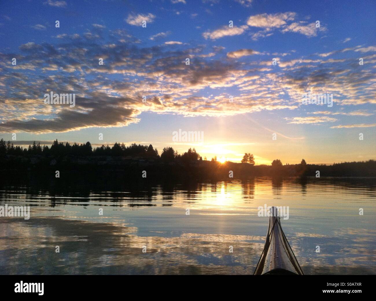 Kayak le soleil couchant - Image de stock capturée avec un smartphone