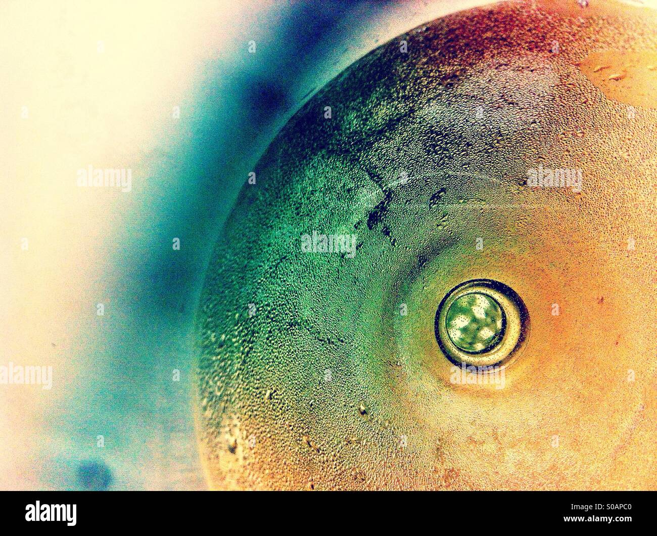 Galaxy dans un verre de vigne Banque D'Images