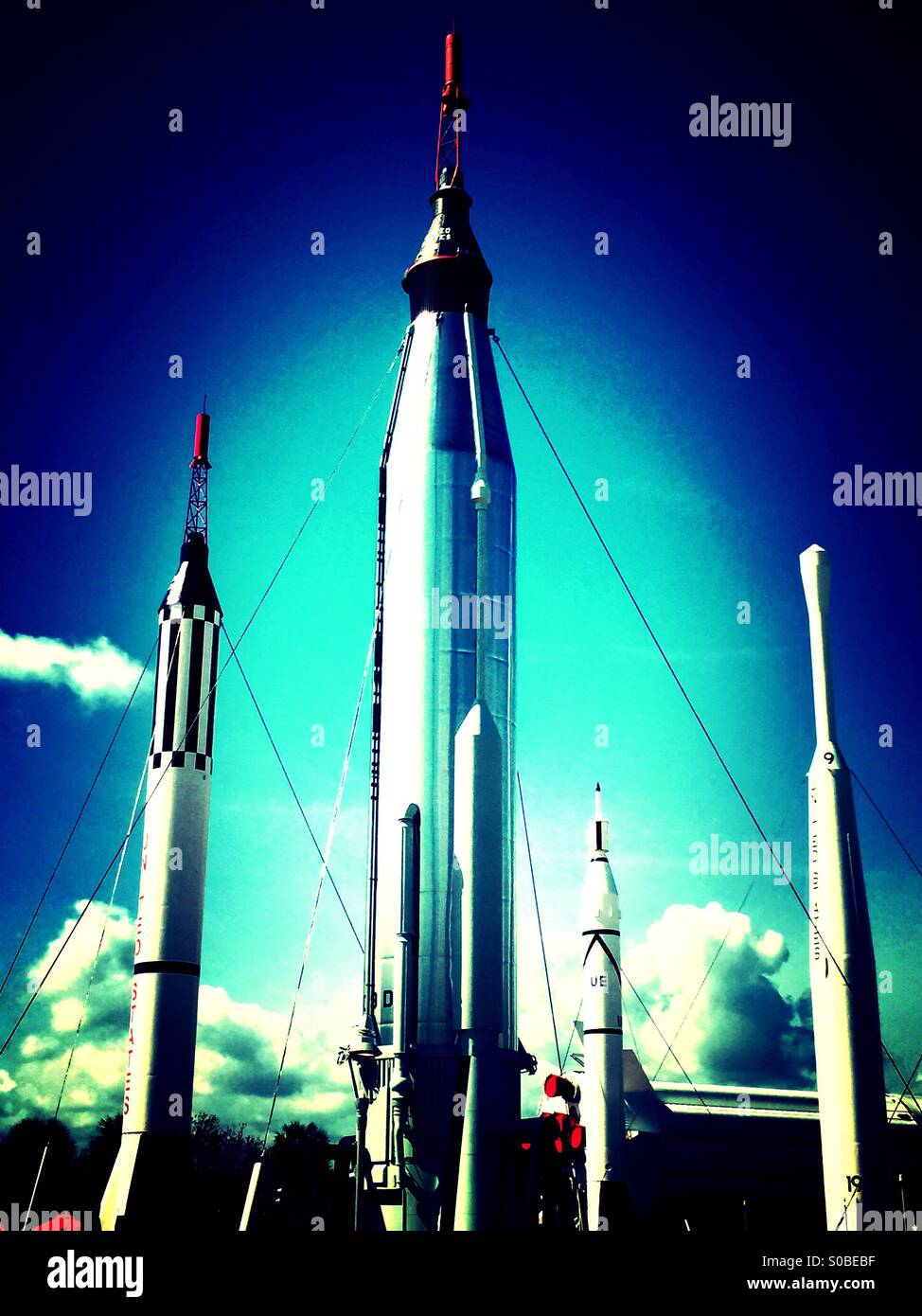 Des roquettes au Centre spatial Kennedy, Cap Canaveral en Floride - Image de stock capturée avec un smartphone