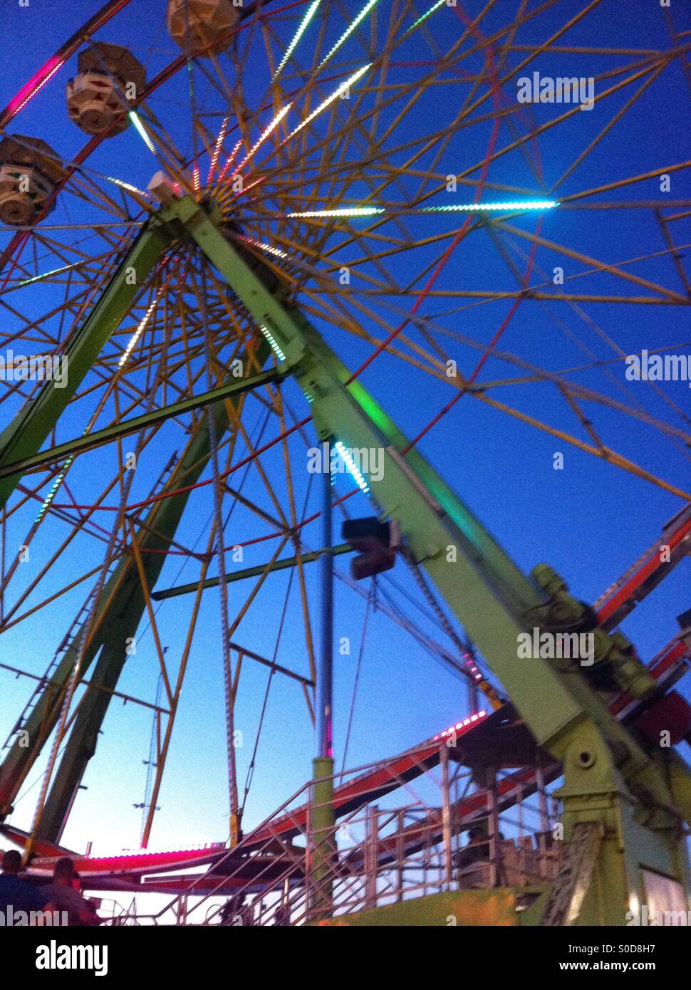 Grande roue au crépuscule Banque D'Images