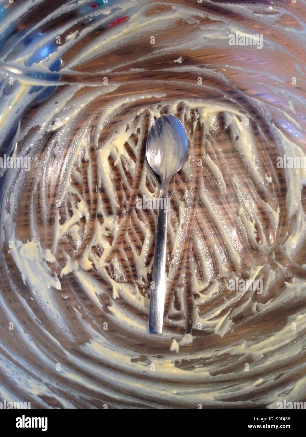 Mélange à gâteau bol vide Banque D'Images
