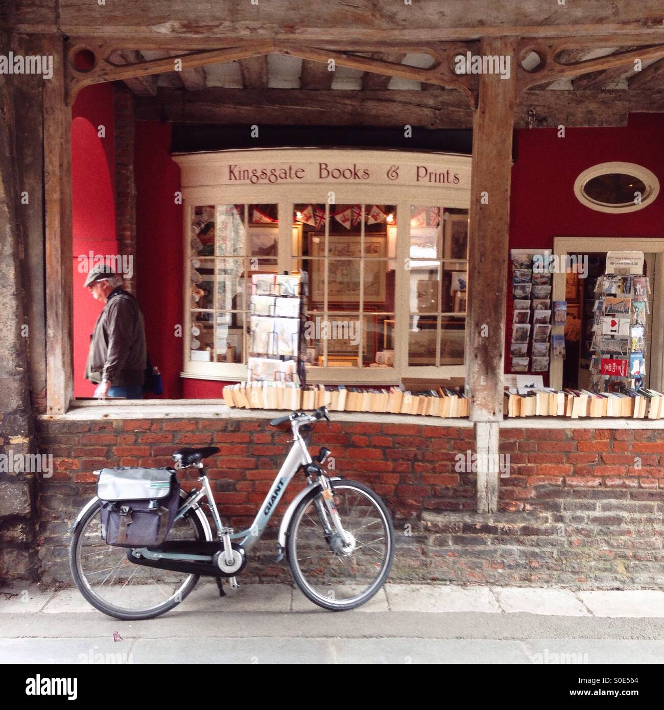 Kingsgate livres et tirages boutique, Winchester, Hampshire, Angleterre, Royaume-Uni. - Image de stock capturée avec un smartphone