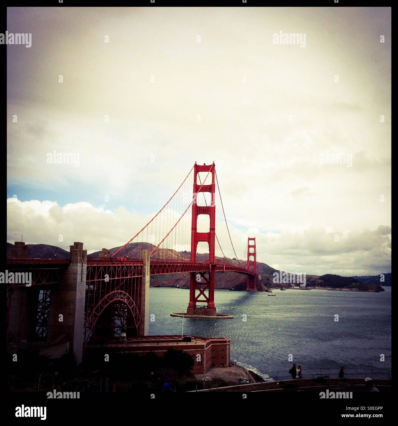 Le Golden Gate Bridge. San Francisco, California, USA - Image de stock capturée avec un smartphone